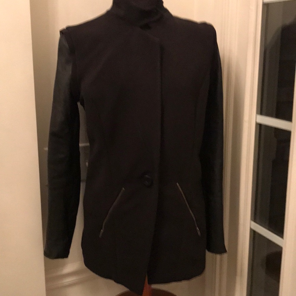 Plenty By Tracy Reese Blazer/Vest 2 in 1 Garment - Picture 2 of 10